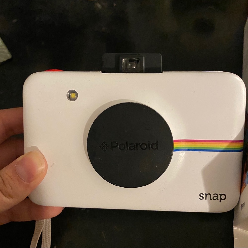 polaroid snap camera!!